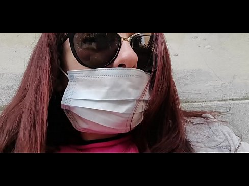 ❤️ Nicoletta hefnir sín á nágranna sínum og pissar í bílskúrinn hans (sérstök Covid19 ítalsk sóttkví) ☑ Fjandinn myndband  hjá okkur